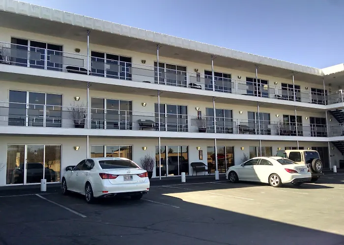Lewis & Clark Motel - Bozeman
